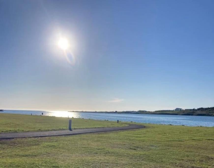 Modern Luxury Apartment - Ocean & Mountain Views Reykjavik Luaran gambar