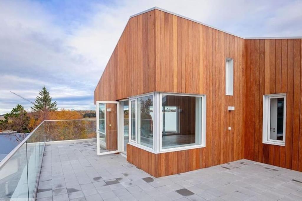 Modern Luxury Apartment - Ocean & Mountain Views Reykjavik Luaran gambar