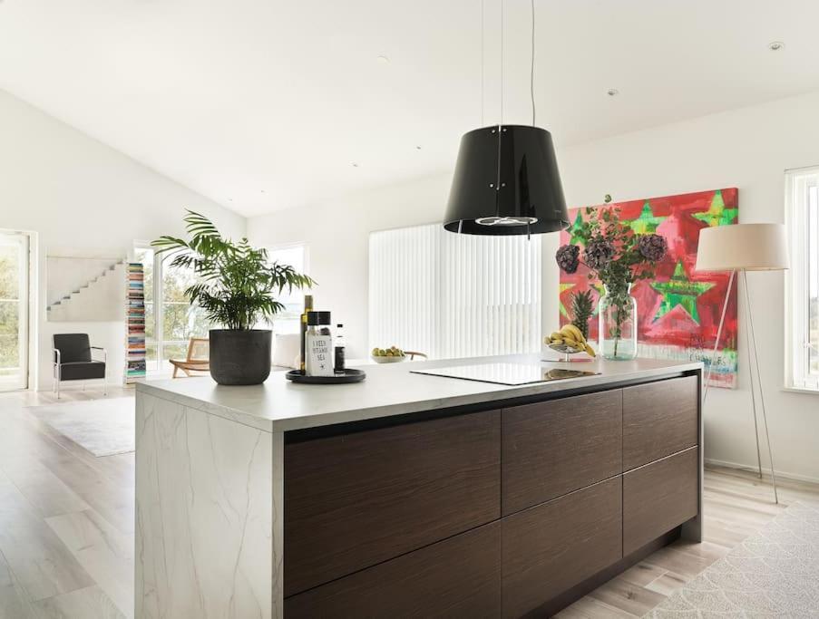 Modern Luxury Apartment - Ocean & Mountain Views Reykjavik Luaran gambar